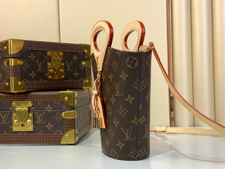 LV RIVAGE BB 18x7x12cm （Multiple colors）