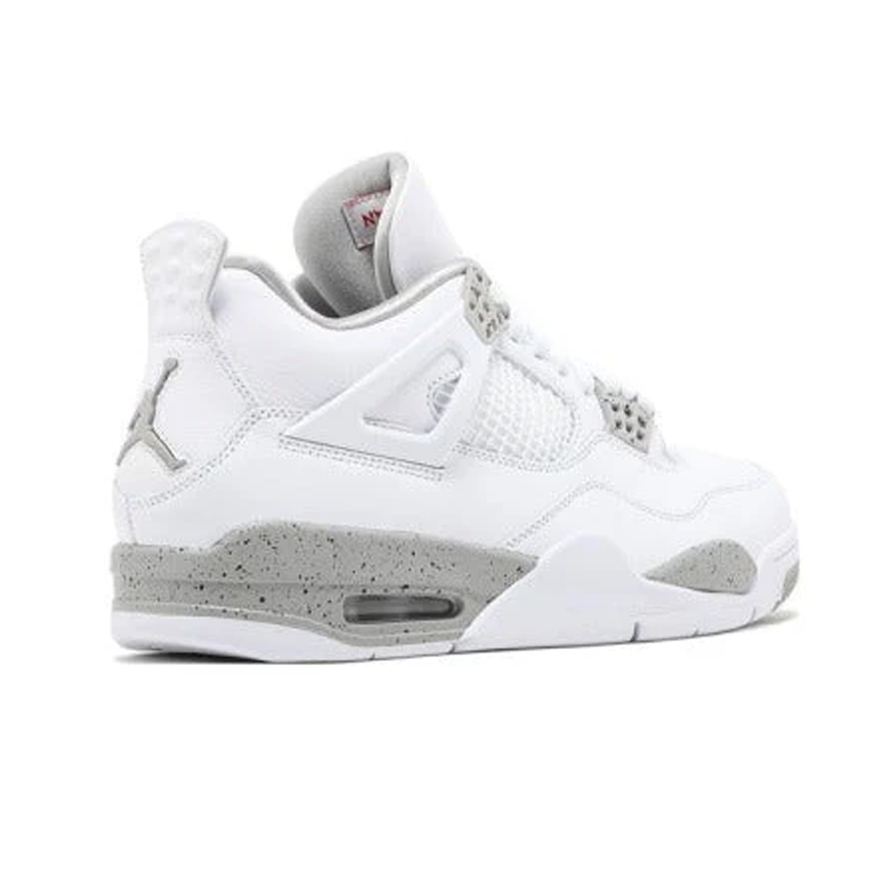 NK Air Jordan 4 Retro ‘White Oreo’