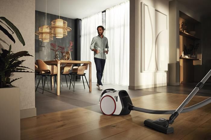 MIELE - Aspirapolvere a traino BOOST CX1