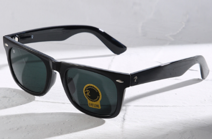 G11：Ray-Ban Wayfarer Sunglasses