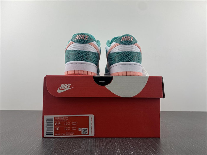 NK Dunk Low Snakeskin Washed Teal Bleached Coral DR8577-300