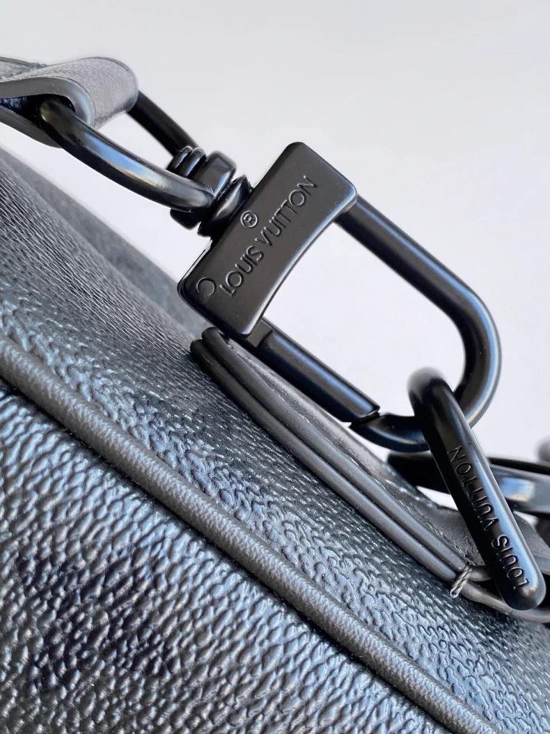 LOUIS VUITTON M26783 Nil