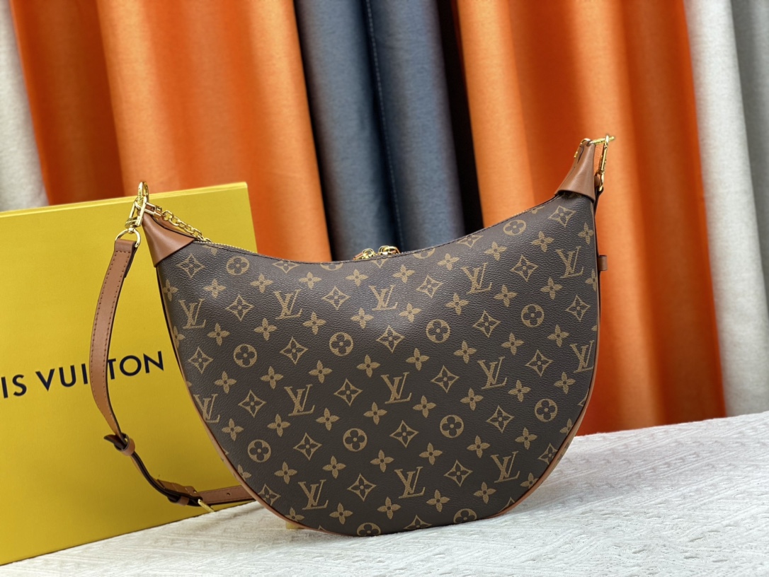 Woman’s Handbag 15.0″x11.8″x3.9″ BB-9180001000388