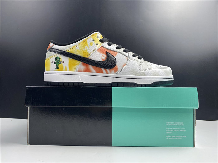 NK SB Dunk Low Raygun Tie-Dye White BQ6832-101