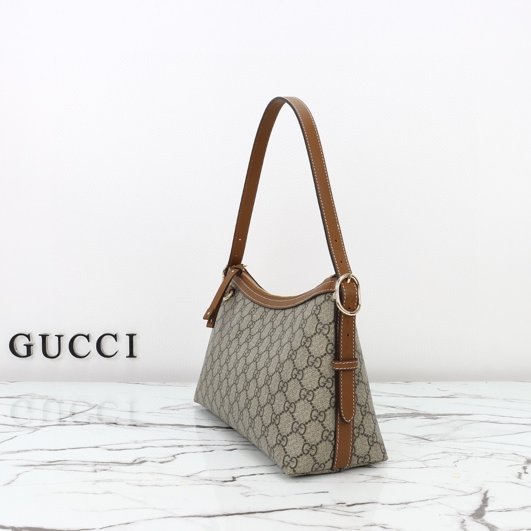 GUC Shoulder bag 30x19x11cm（Multiple colors）
