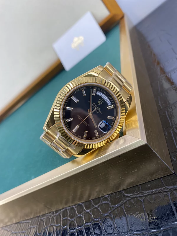 Classical Black Dial Mechanical Watch WB-7180063
