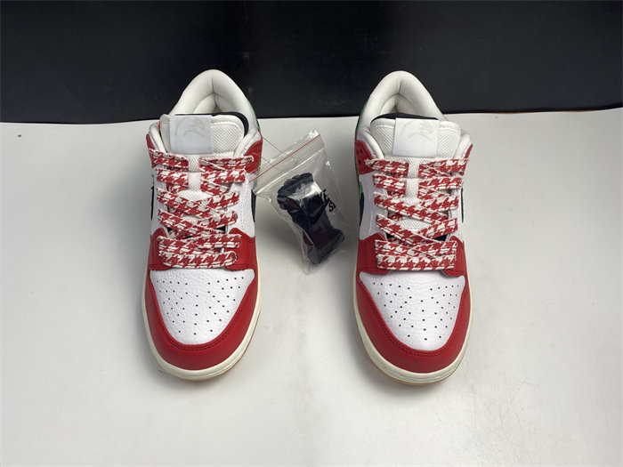 NK SB Dunk Low Frame Skate Habibi CT2550-600