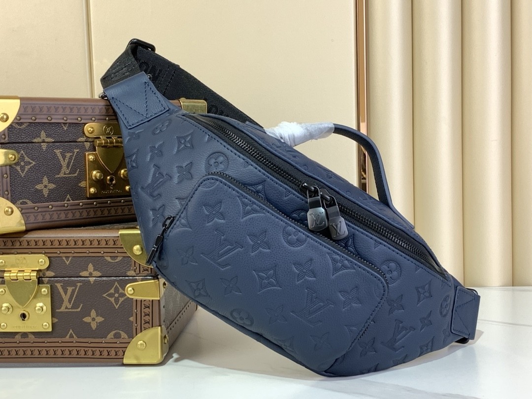New LV RUSH waist bag Size: 30*15*8cm