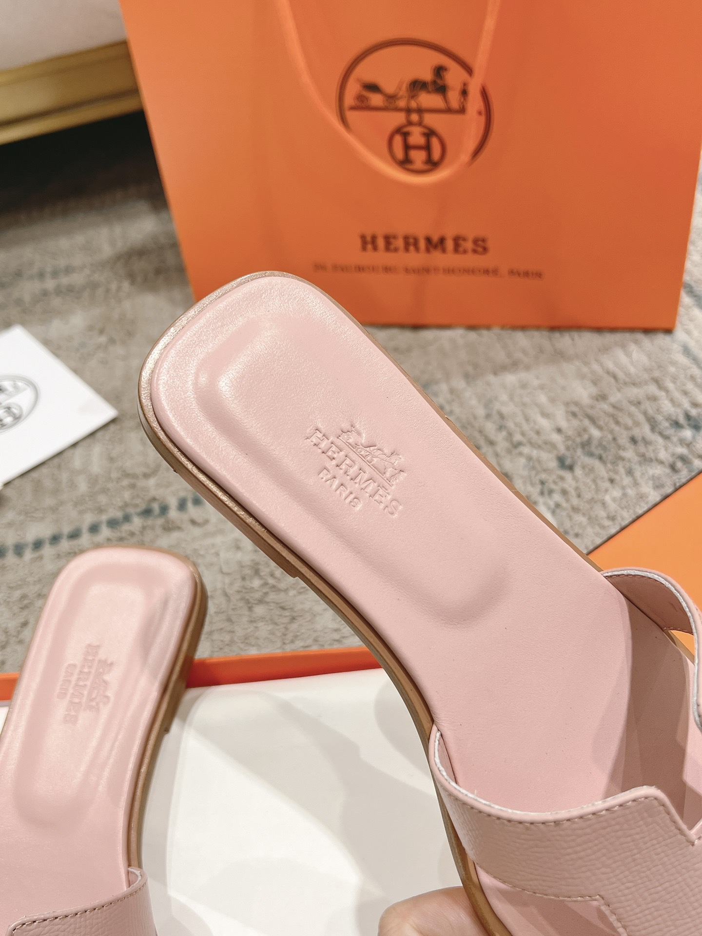 Fashion Leather Pink Sandals With Open Toe LX-872098
