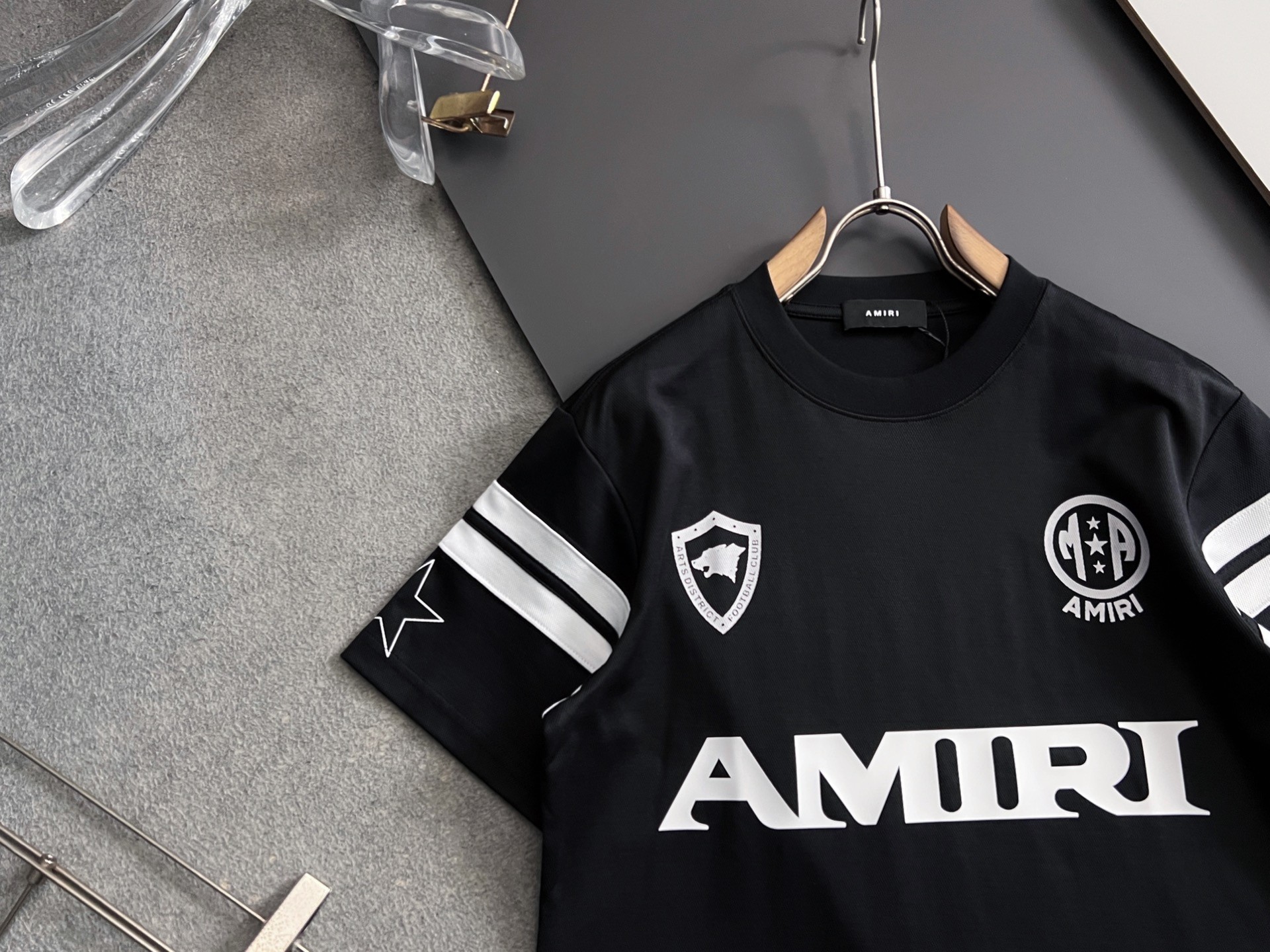 Amri T-Shirt