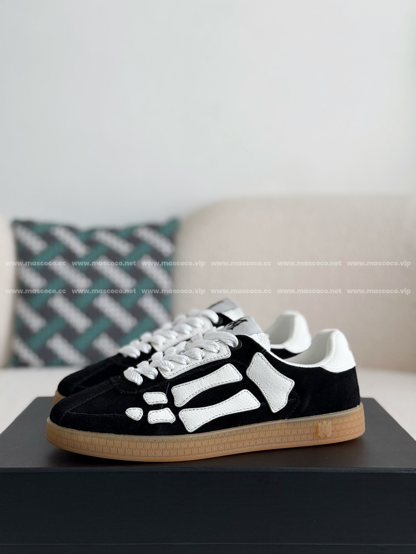 AMRI Sneakers