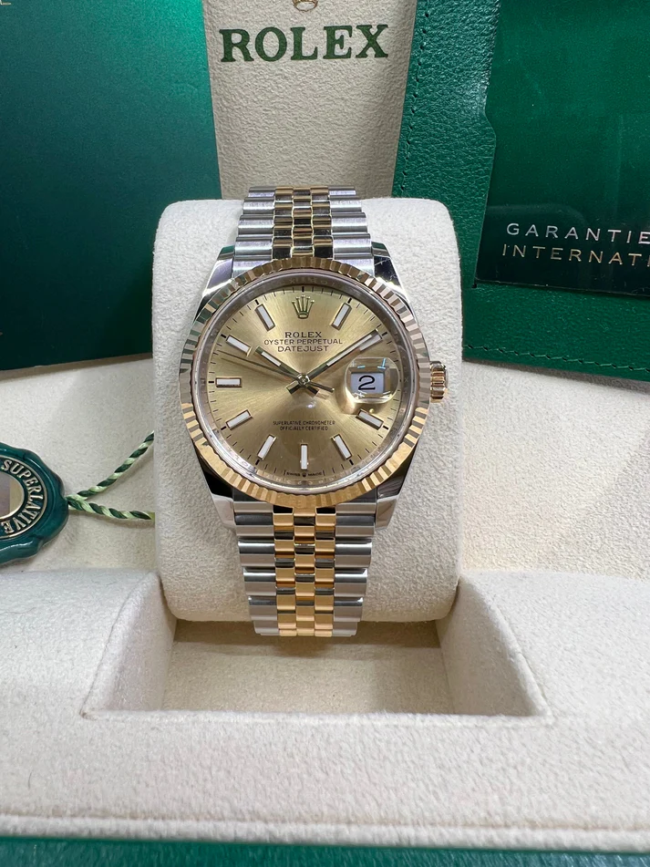 【Super Clone】RLX  Datejust 36mm 126233-0015 Champagne 36mm Dial Jubilee Bracelet Watch