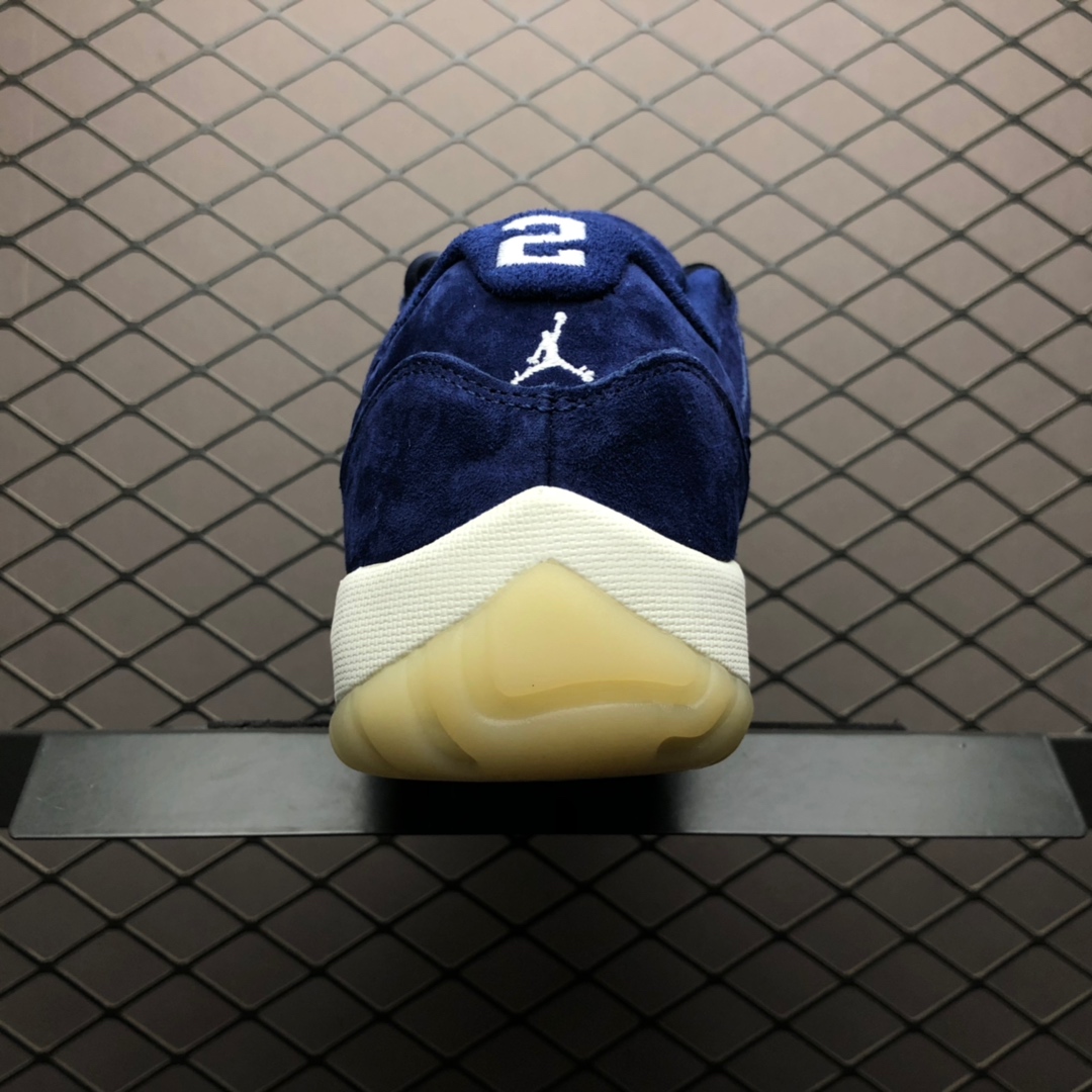 JRD 11 Retro Low Derek Jeter RE2PECT AV2187-441