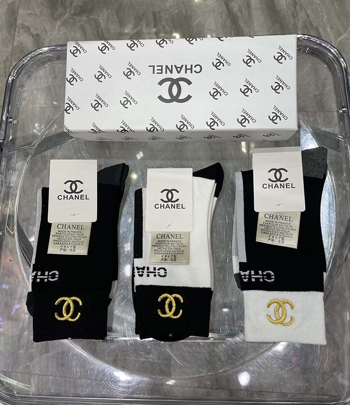 Set of 3 Pairs of Cotton Anti-bacterial Crew Socks WZ-92400055