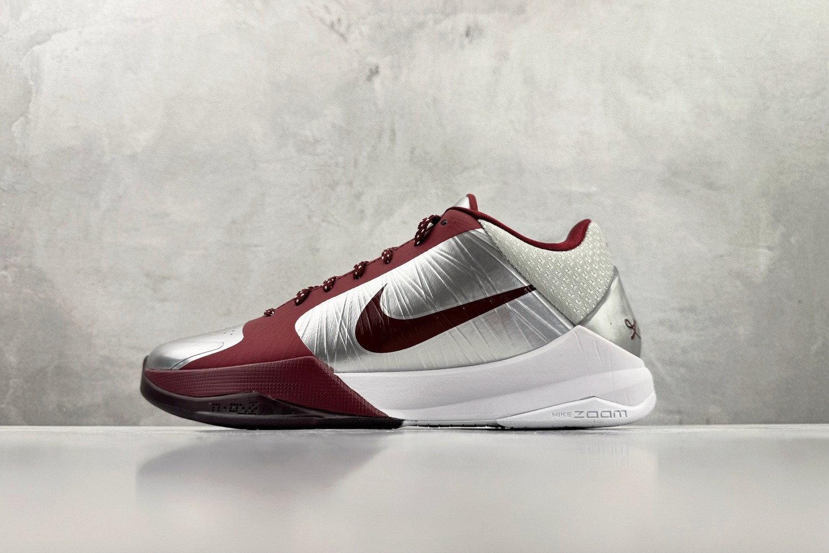 NK Zoom Kobe 5 Protro Lower Merion Aces Away IM0557-001