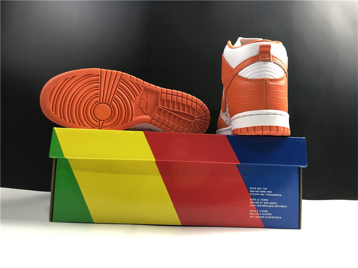 NK SB Dunk High Supreme Orange 307385-181