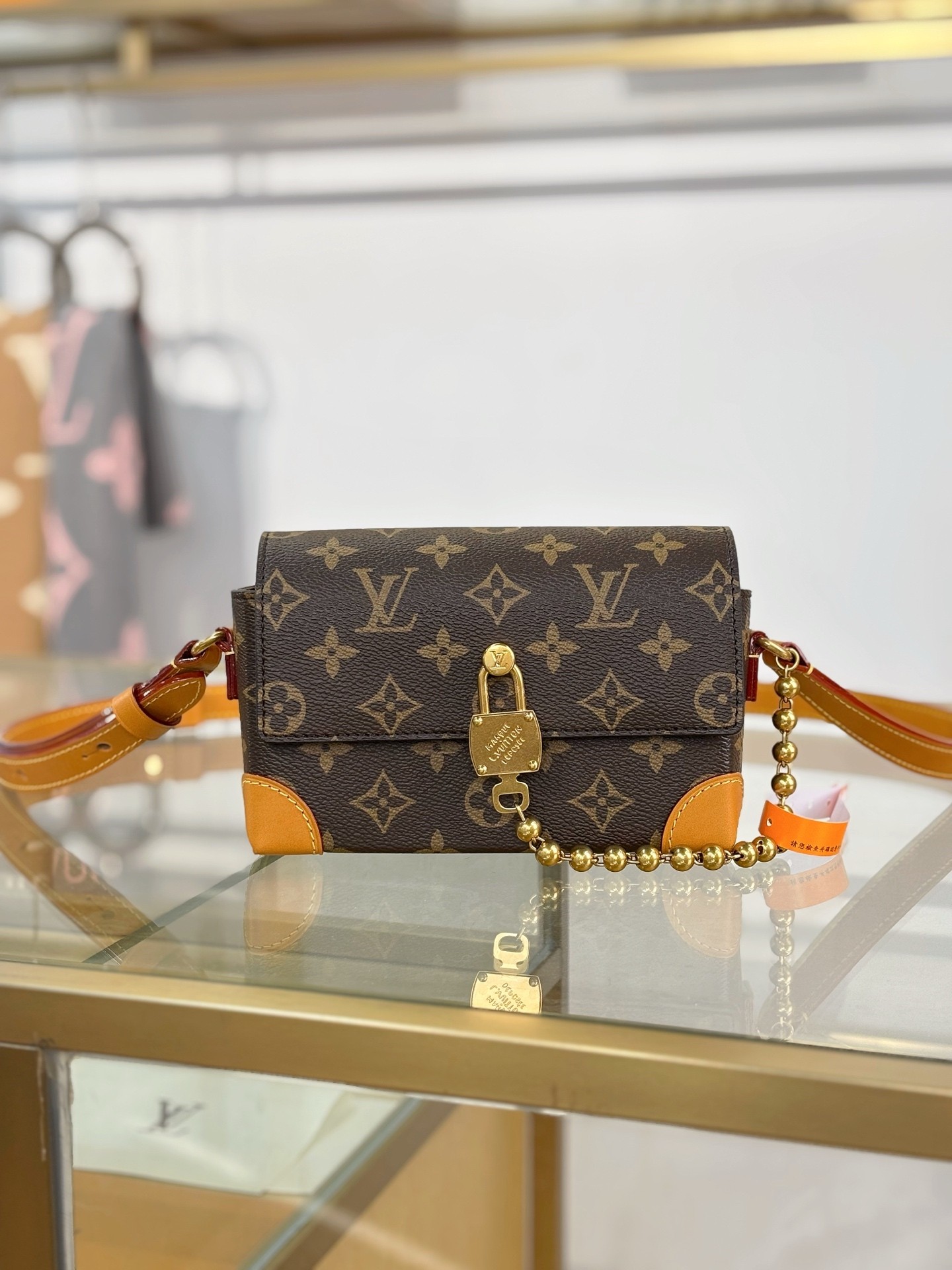 LV STEAMER Bag M14738 18x11x6.5cm