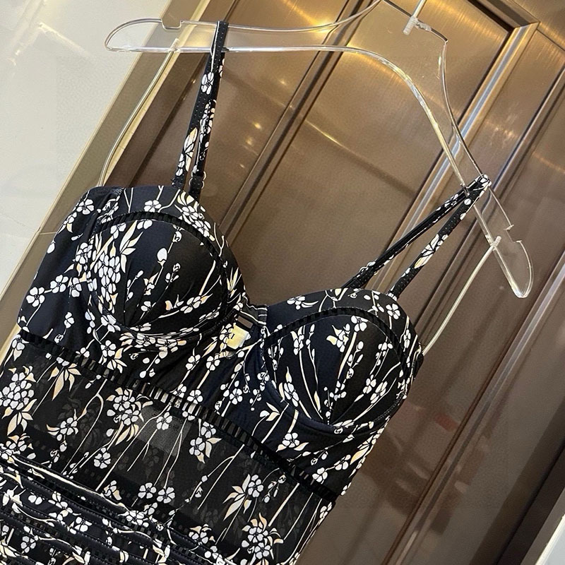 Sexy One-piece Smocked Swimsuit YY-925457