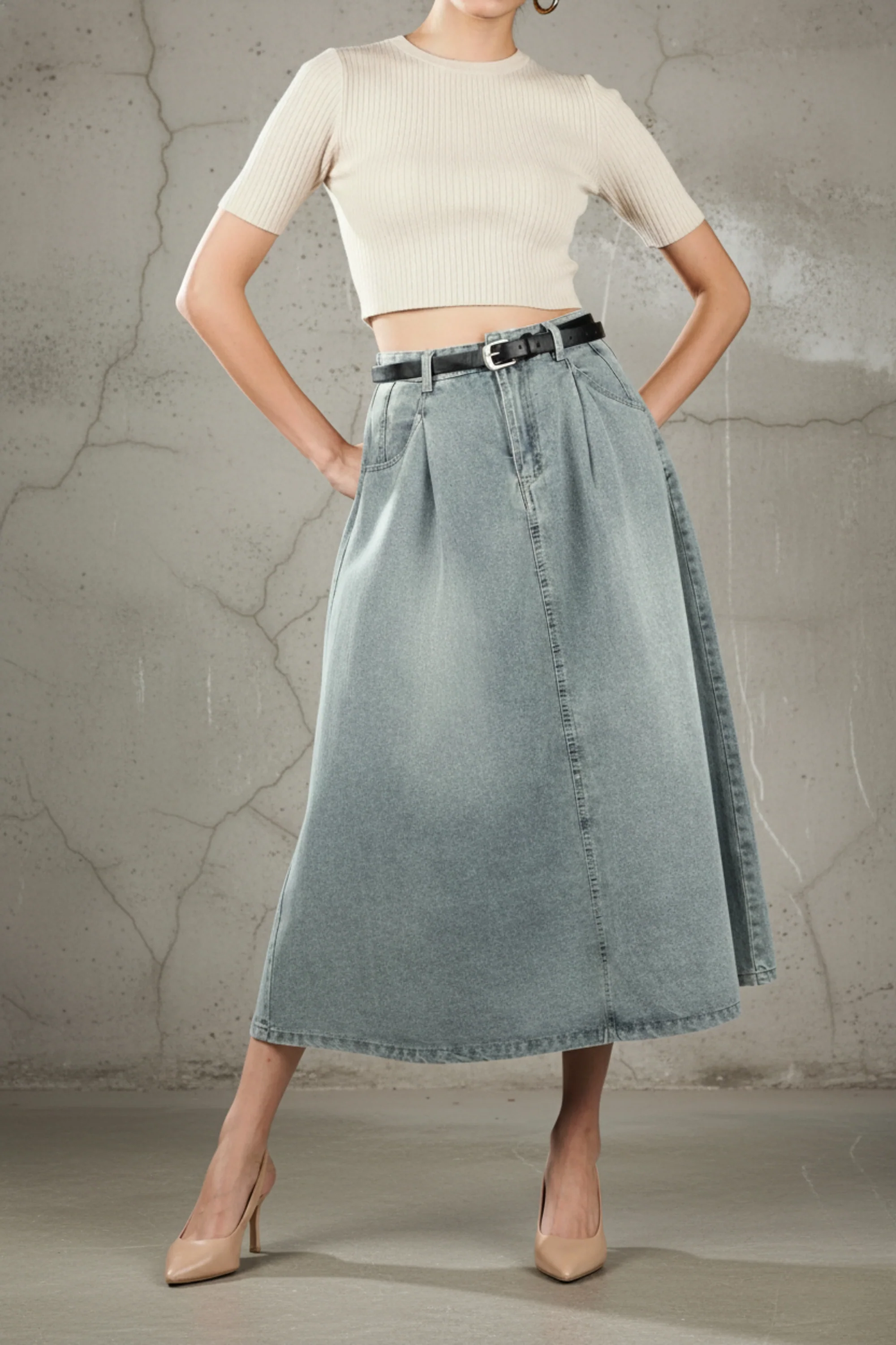 Denim A-line skirt With Belt