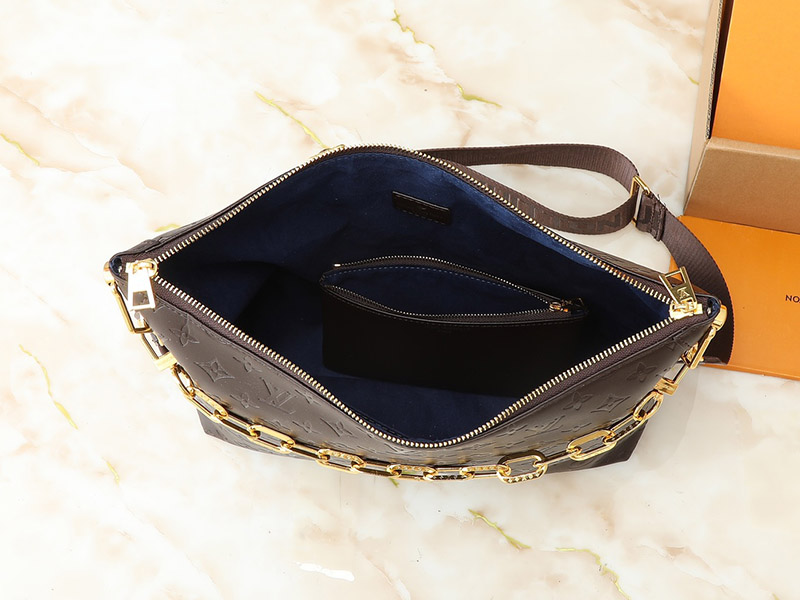 Black Leather 15.0″x13.0″x3.9″ Chains Handbag with Adjustable Strap BB-921523