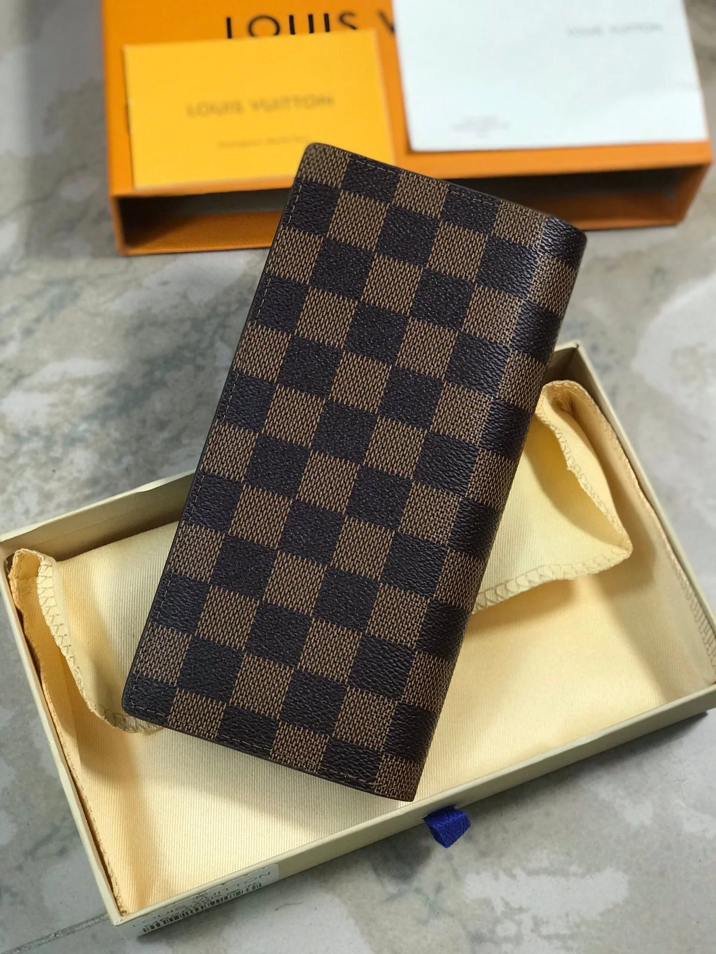 Louis Vuitton Damier Portefeuille Brazza Long Wallet