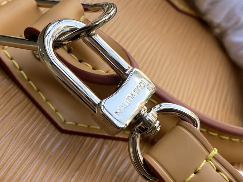 LV Bag 23.5x17.5zx11.5cm