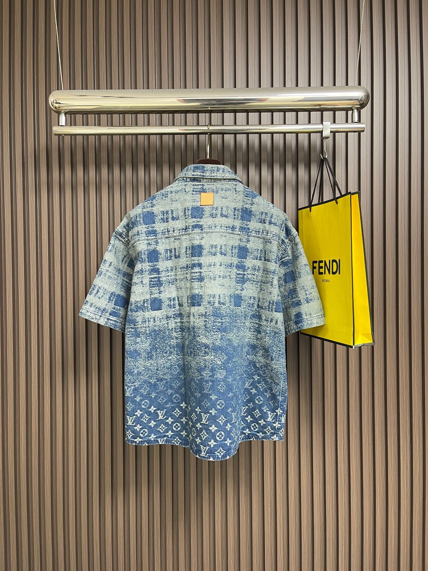 LV Denim short sleeves