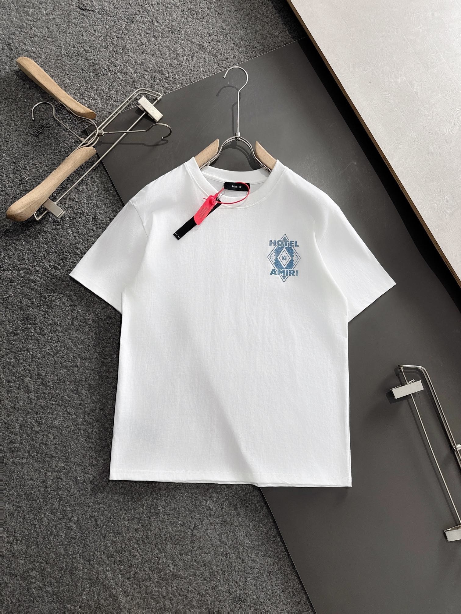 Amri T-Shirt