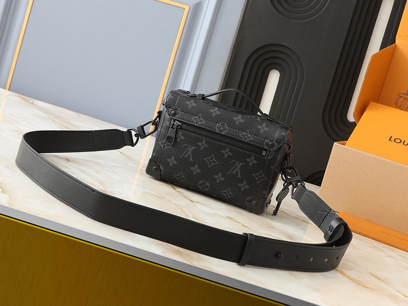 7.5″x5.9″x2.8″ Leather Hand bag With Adjustable Strap BB-921434