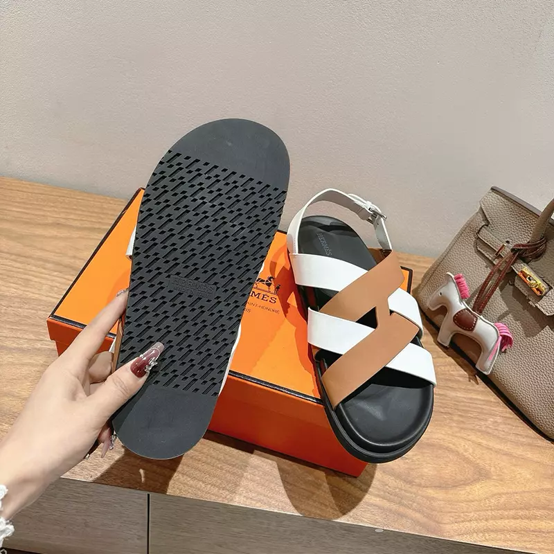 Fashion High Quality Sandals LX-872321