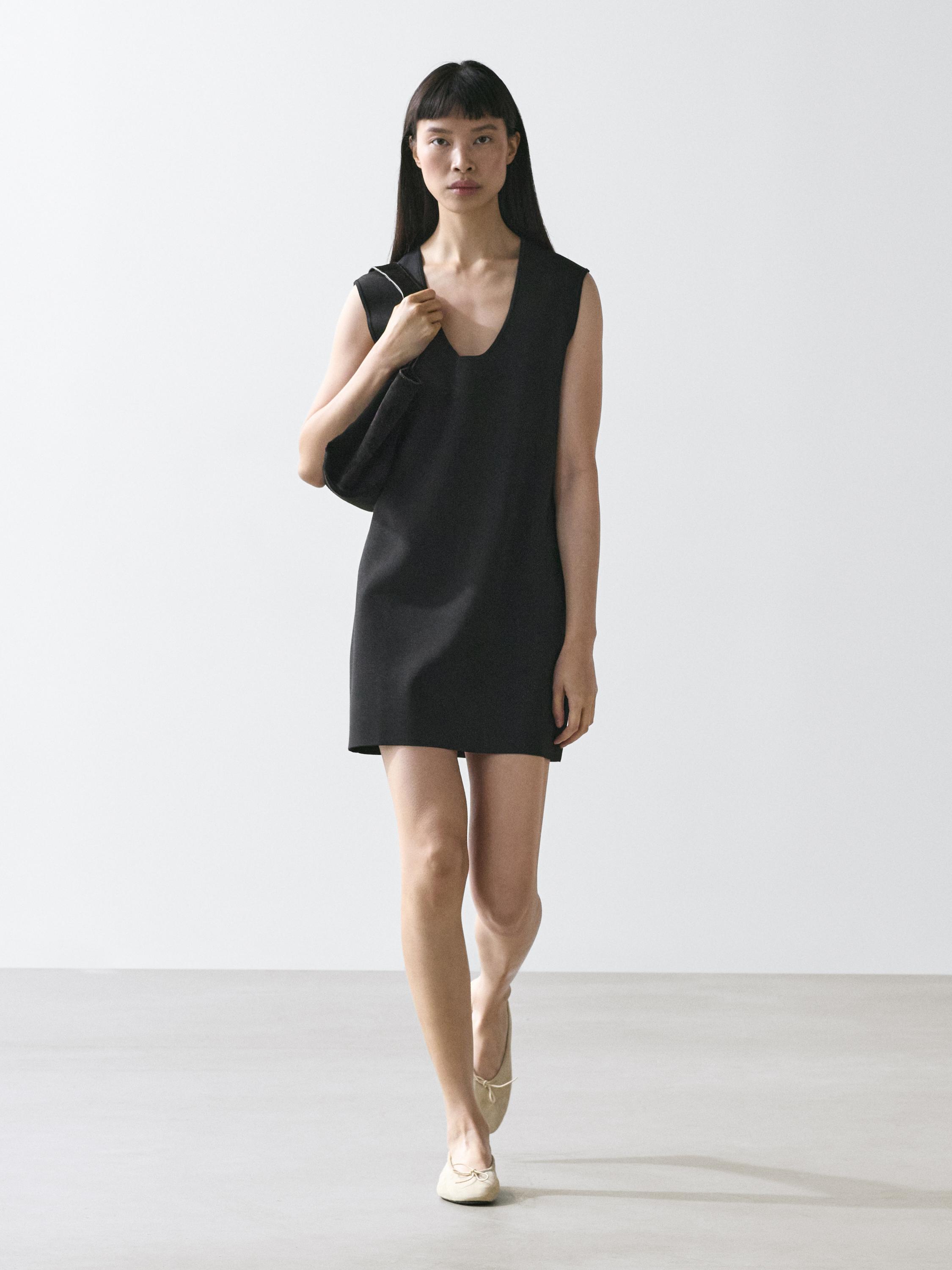 Vestido mini fluido