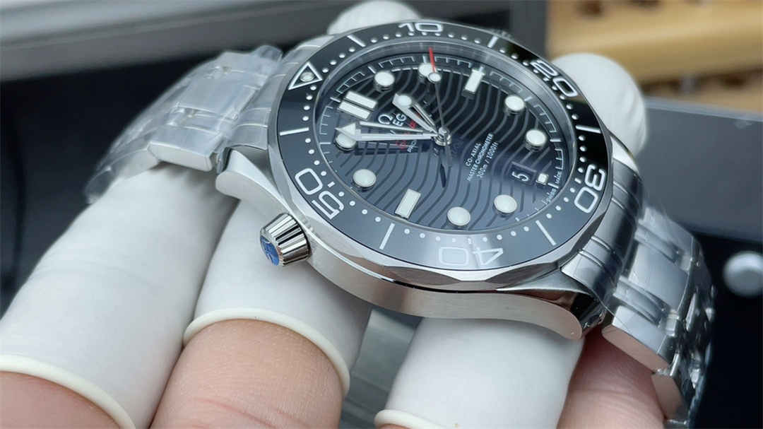 VSF Omega Seamaster 300M Replica – 42mm Stainless Steel & Ceramic Diver Watch