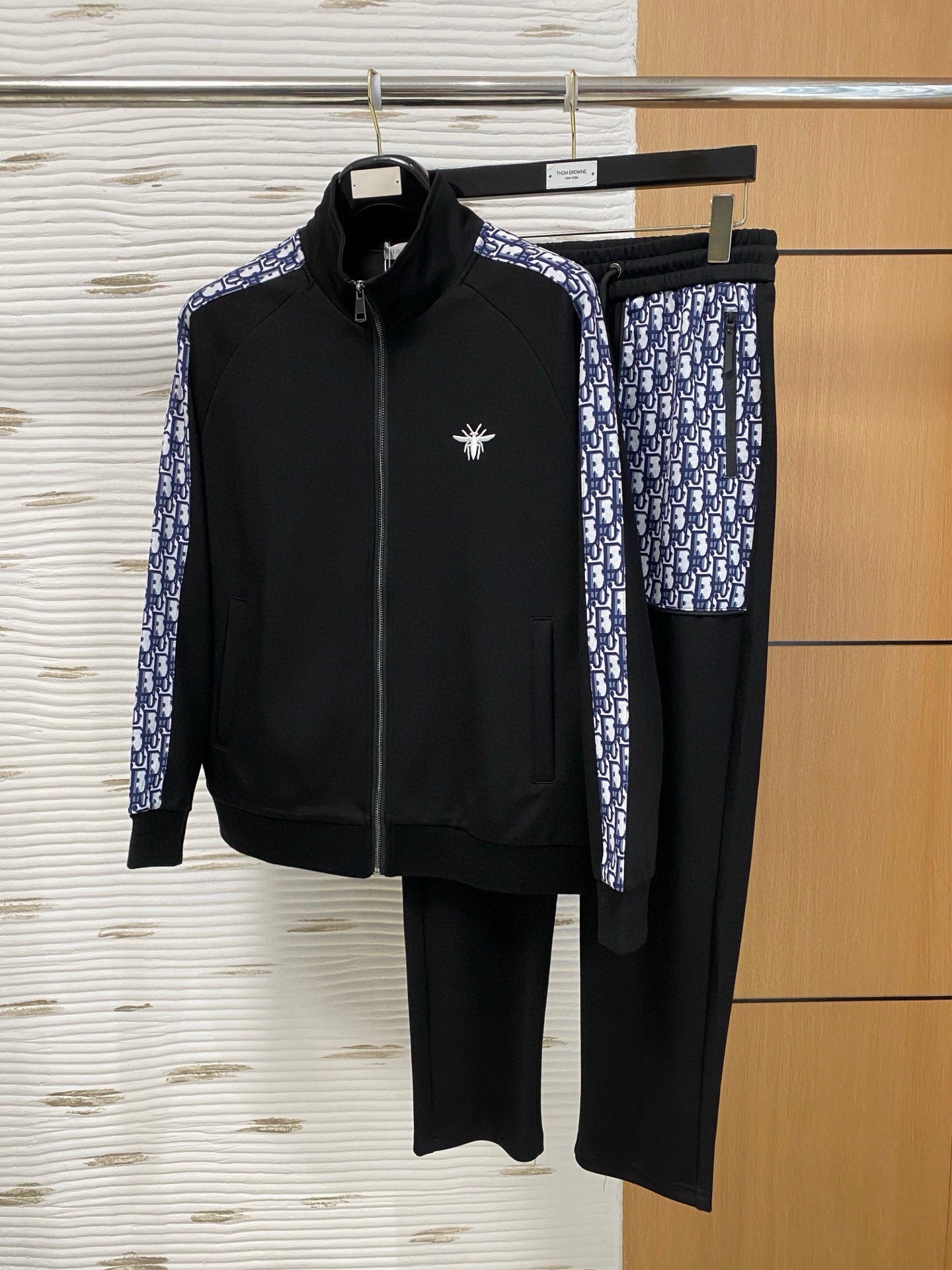 DR Long-sleeved two-piece suit（Multiple colors）