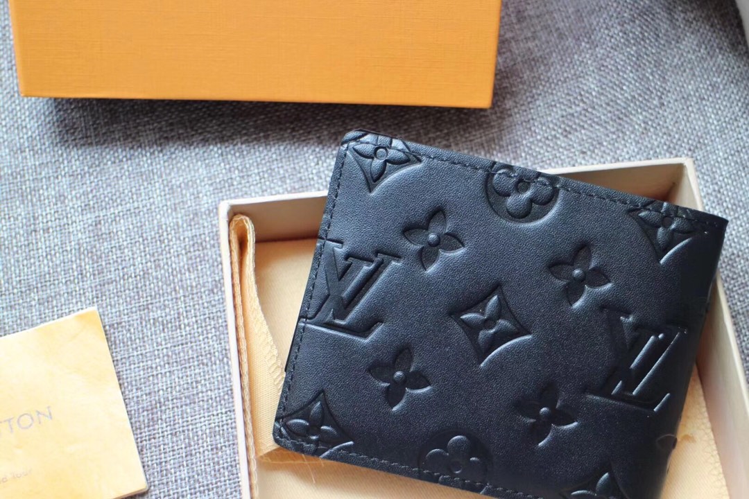 Black Flowers Wallet 4.7″x3.5″ BB-91800061