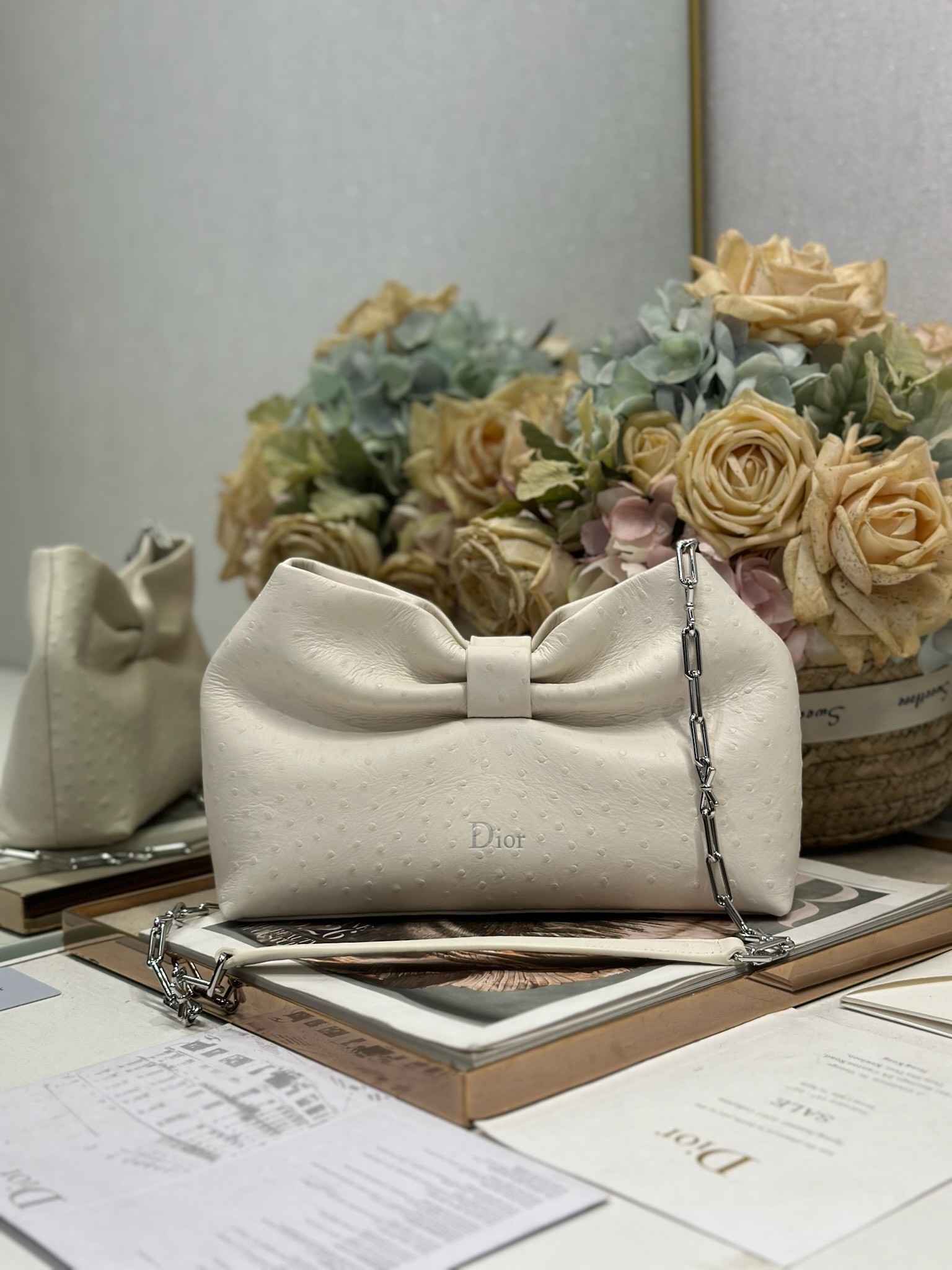 DR Shoulder bag 27x8x18cm