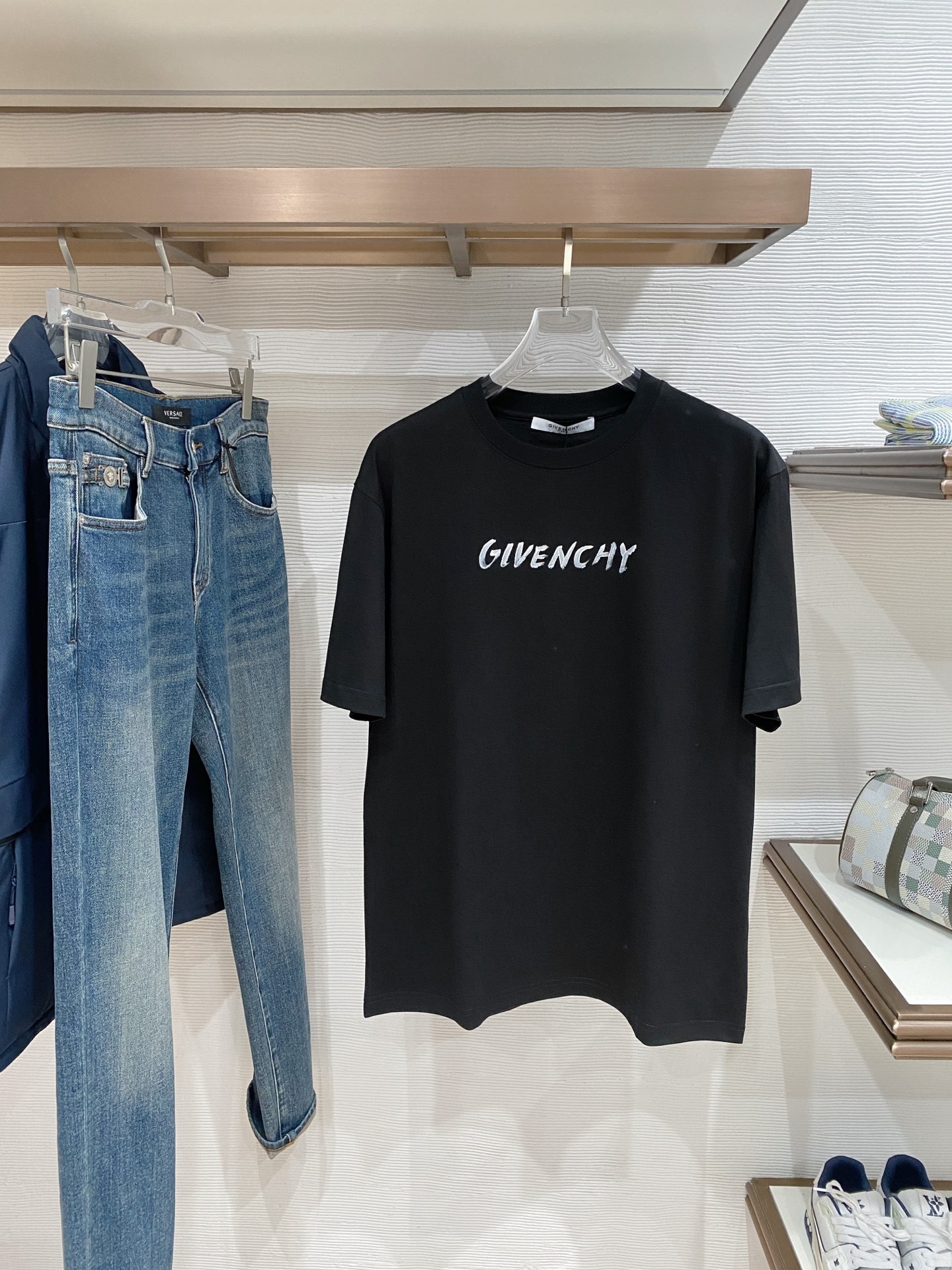 GVC T-shirt
