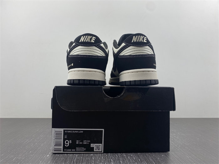 NK Dunk Low FC1688-300