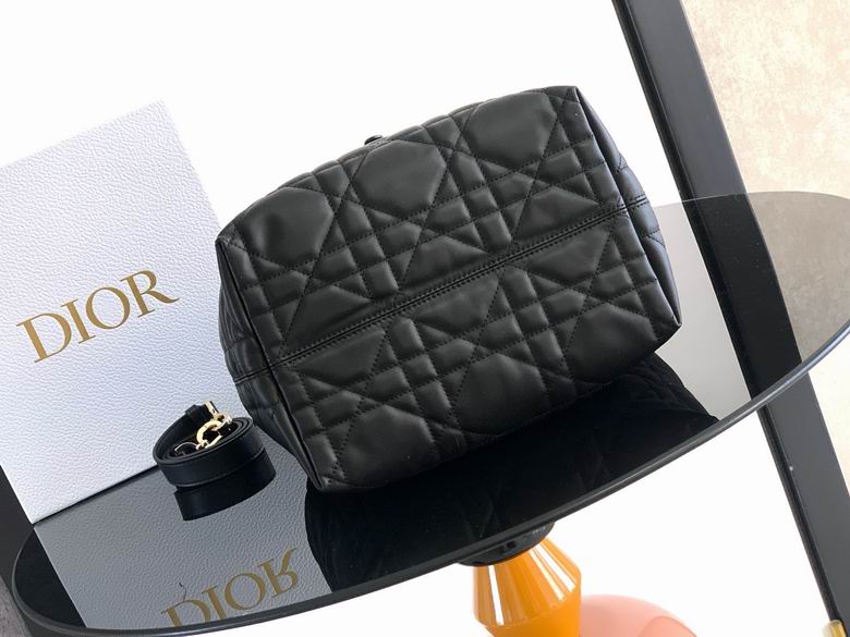 DR Handbag 23x24x16cm