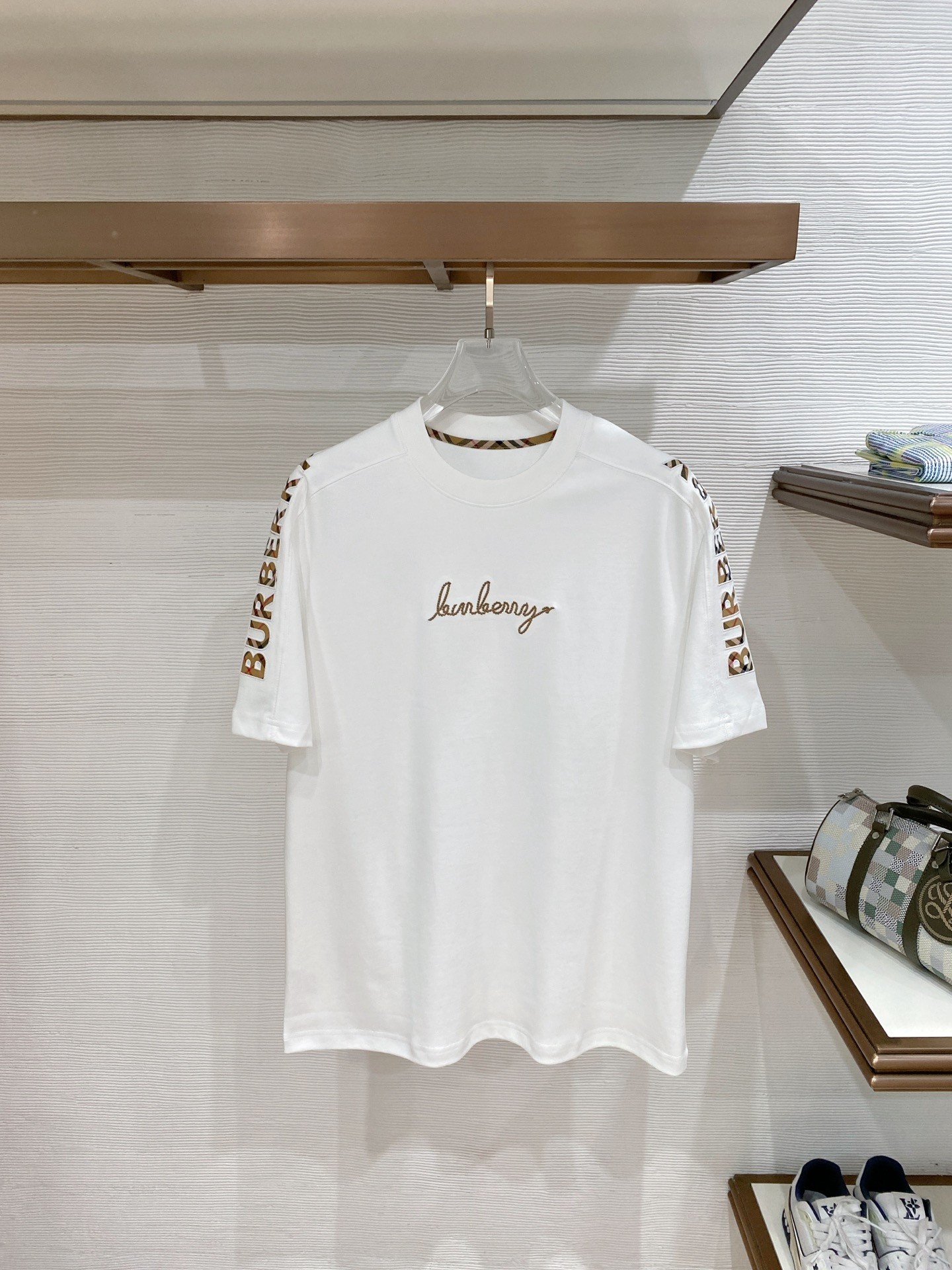 B B R T-Shirts