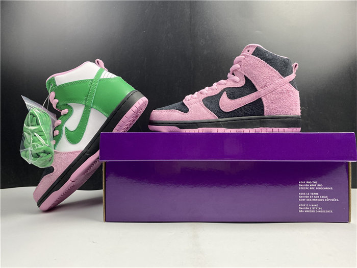 NK SB Dunk High Invert Celtics CU7349-001