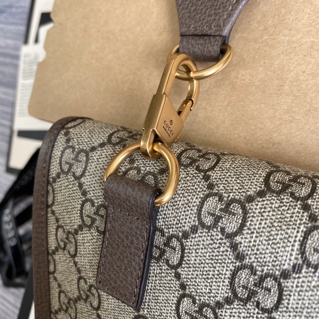 Woman’s Handbag 7.9″x5.1″x1.0″ BB-9190003