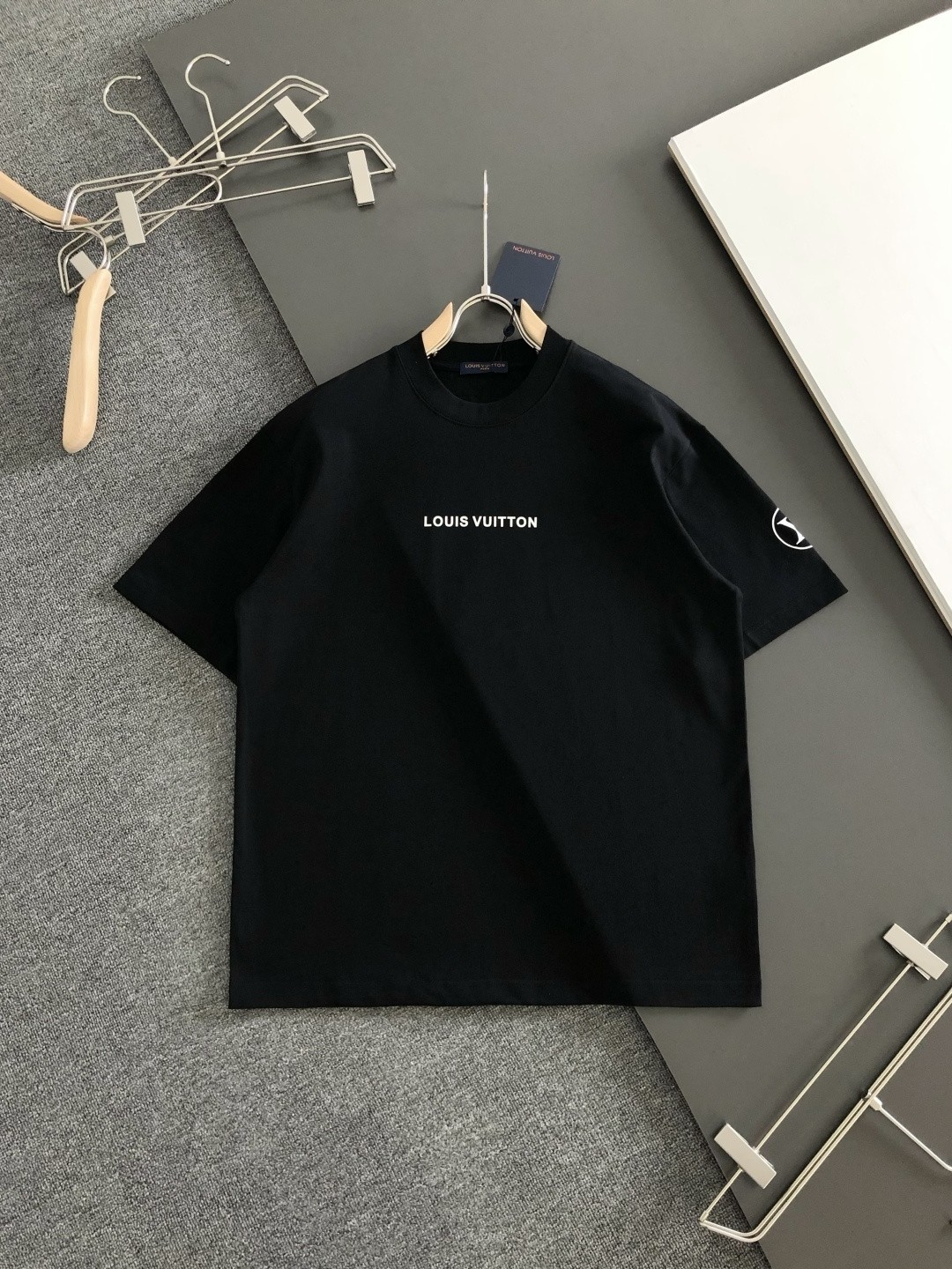 LV T-Shirt