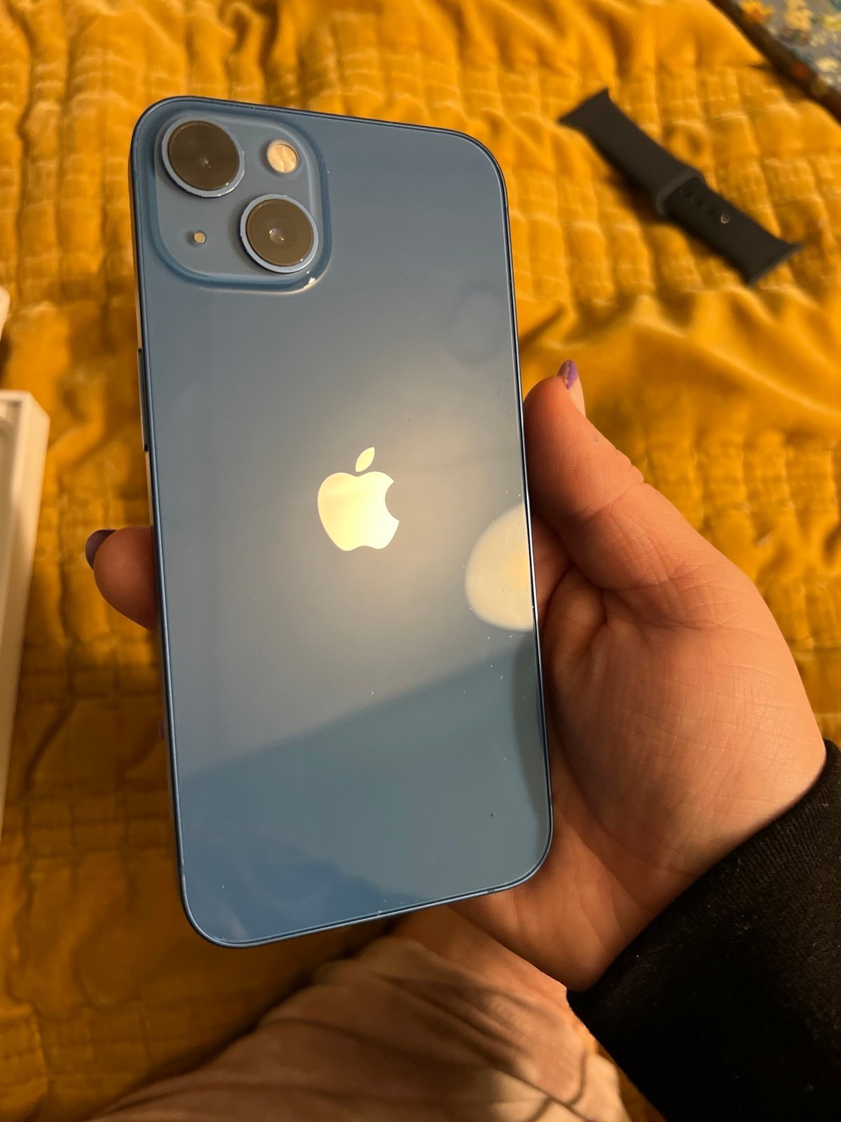 IPhone 13 7J97