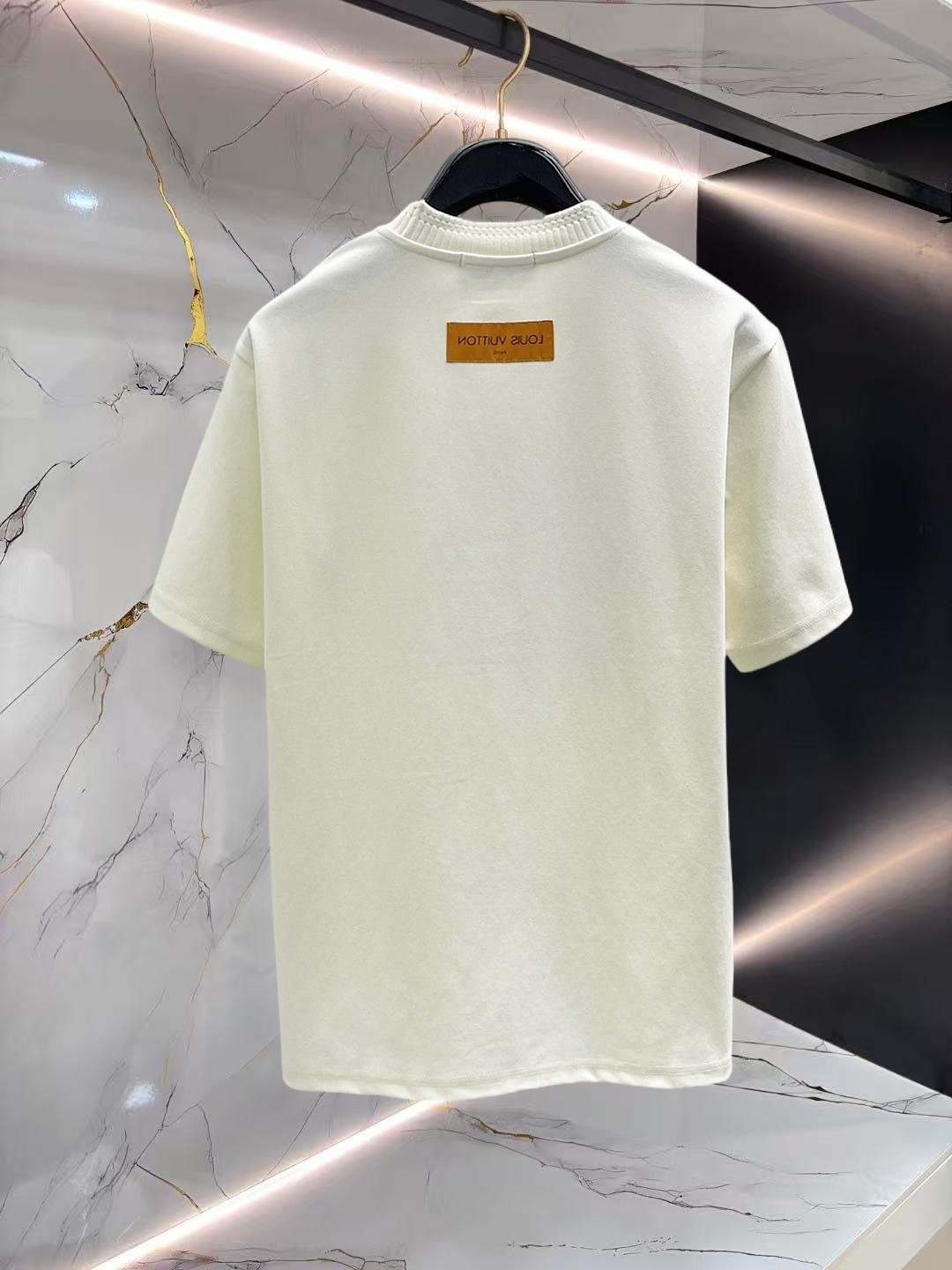 LV T-shirt