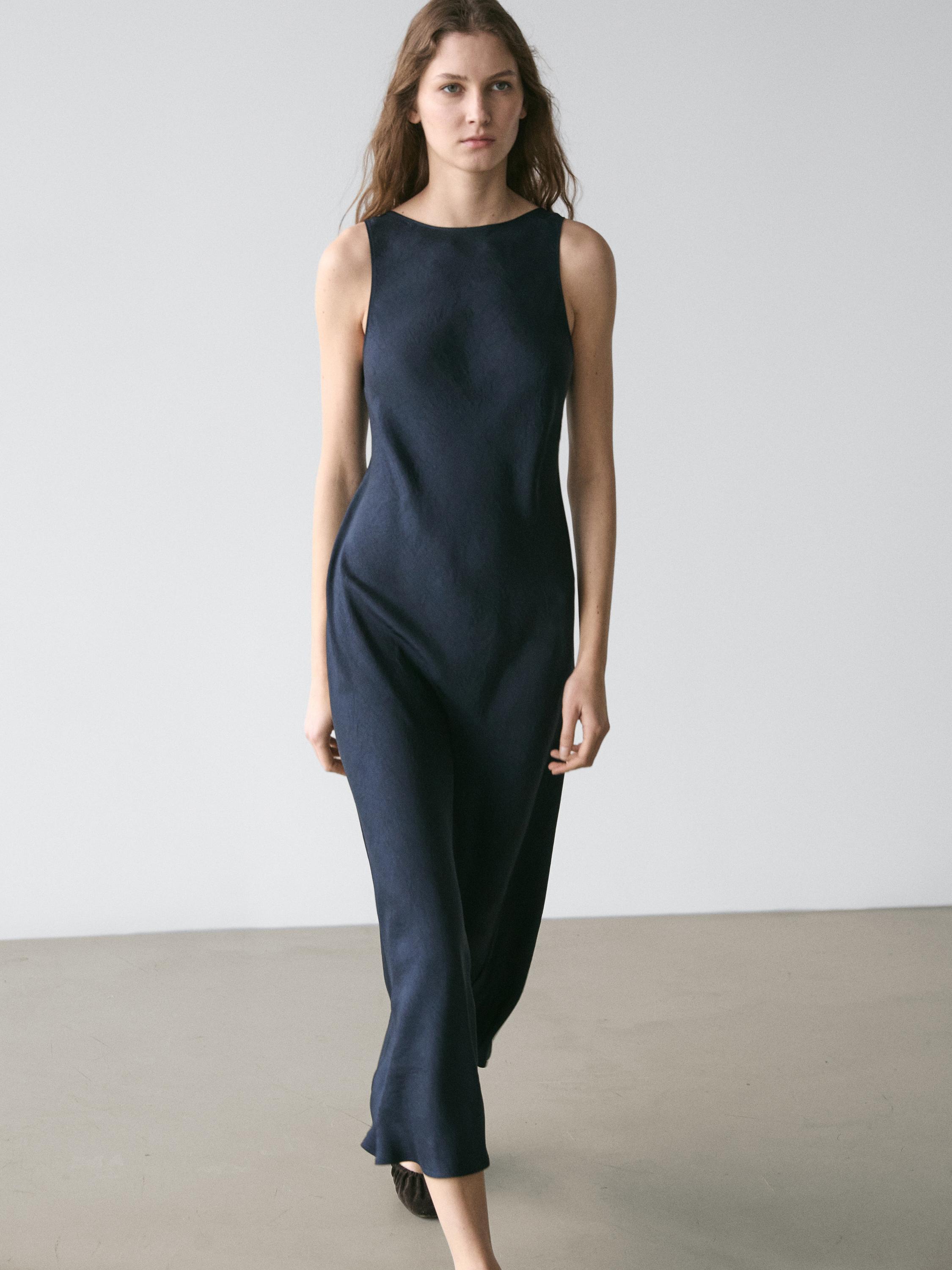 Vestido midi fluido