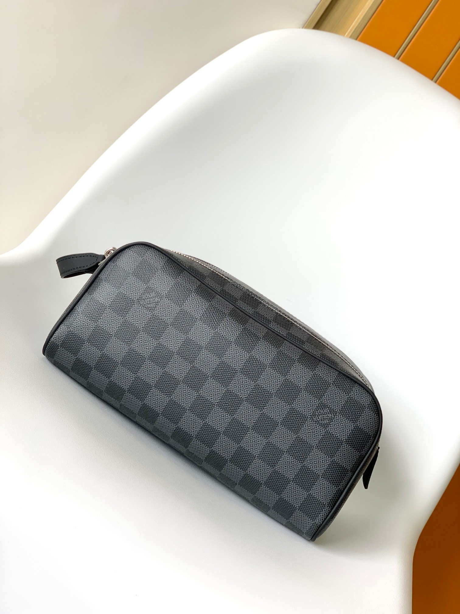 LV TOILETRY BAG N40127 Size：28x15x16.5cm