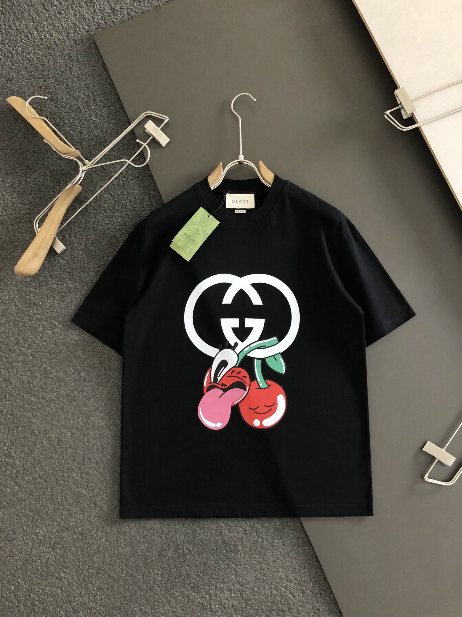 GUC Fruit series T-shirt