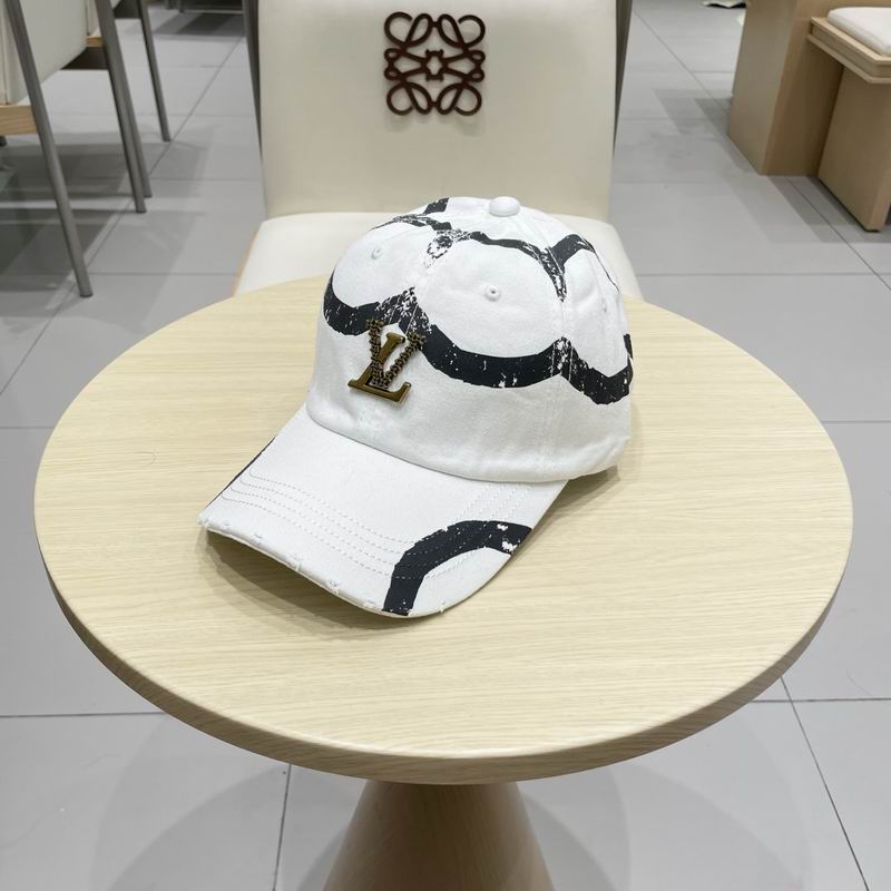 LV Cap（Multiple colors）