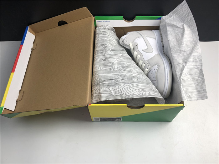 NK Dunk High Retro White Vast Grey DD1399-100