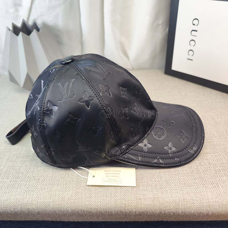 Fashion Classical Adjustable Black Baseball Cap MZ-916108